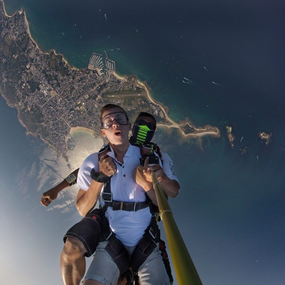 Saut en parachute au dessus de la Presqu'île de Quiberon