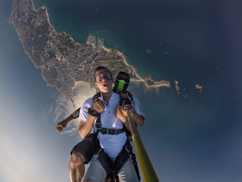 Saut en parachute au dessus de la Presqu'île de Quiberon